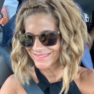 Meet your Posher, Jenn